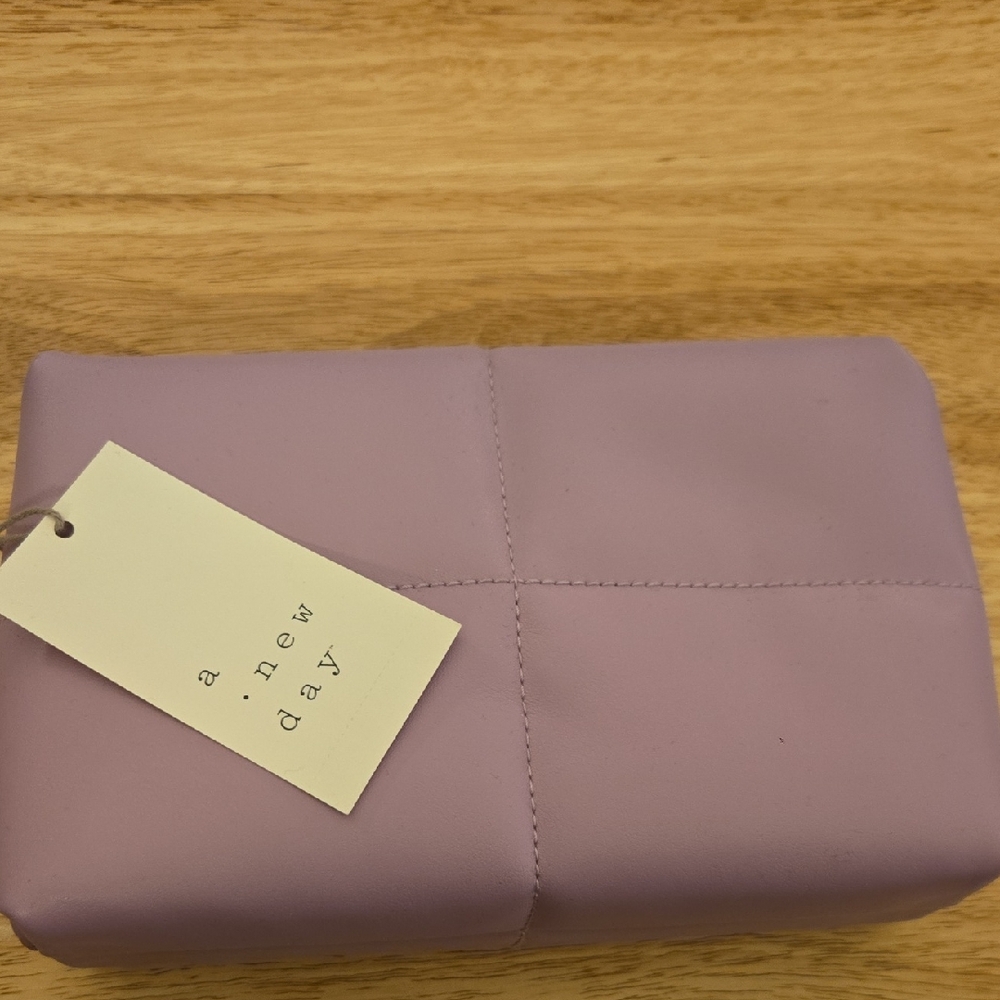 A New Day Lilac Kisslock Crossbody